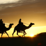 RELEVANSI SUNNAH DAN ARABISASI