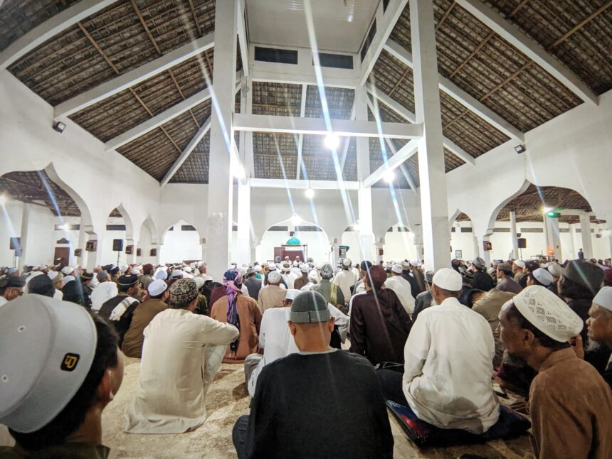 Bayan Maghrib Mudzakaroh Ulama Bersama Masyaikh Nidzomuddin